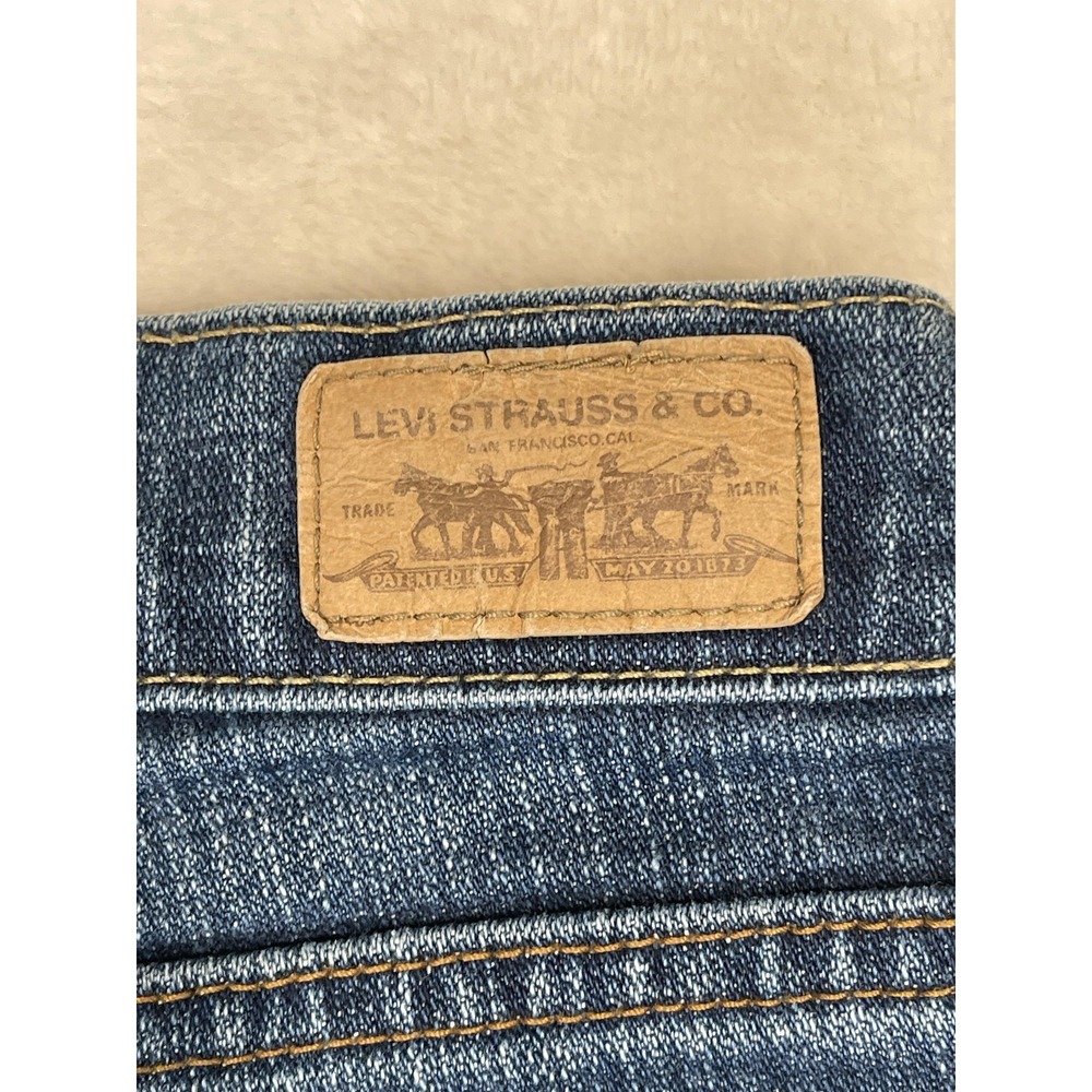 Levis 515 Jeans Womens 8 Blue Boot‎ Cut Stretch Denim Distressed Raw Hem Classic - Picture 10 of 14